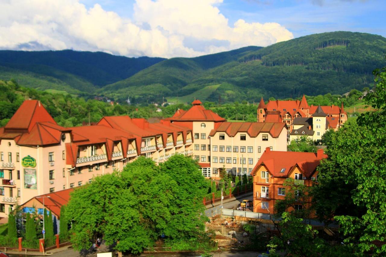 Kvasova Voda Poljana Exterior foto